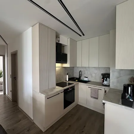 Myflat Coral Lagoon شقة